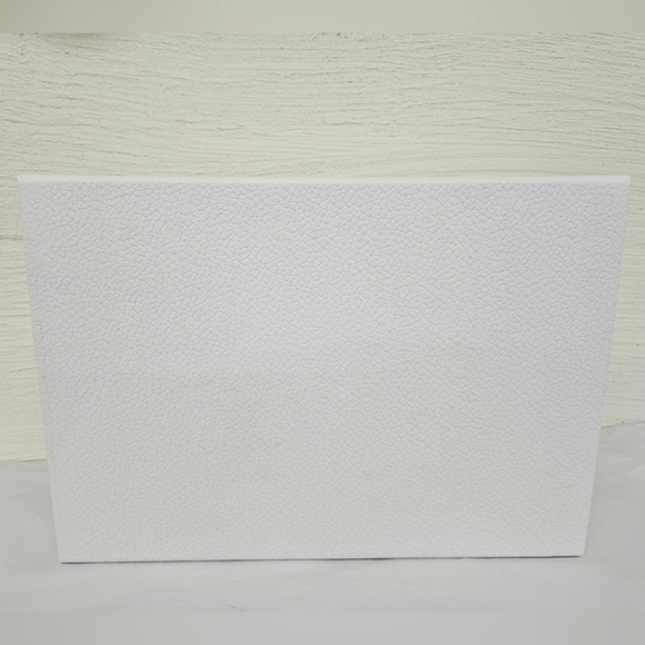 Christian Dior Nesting Storage Box with Stuffing in White and Gold NWOT - Picture 9 of 13